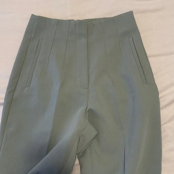 Zara Green Trousers - Picture 2 of 6